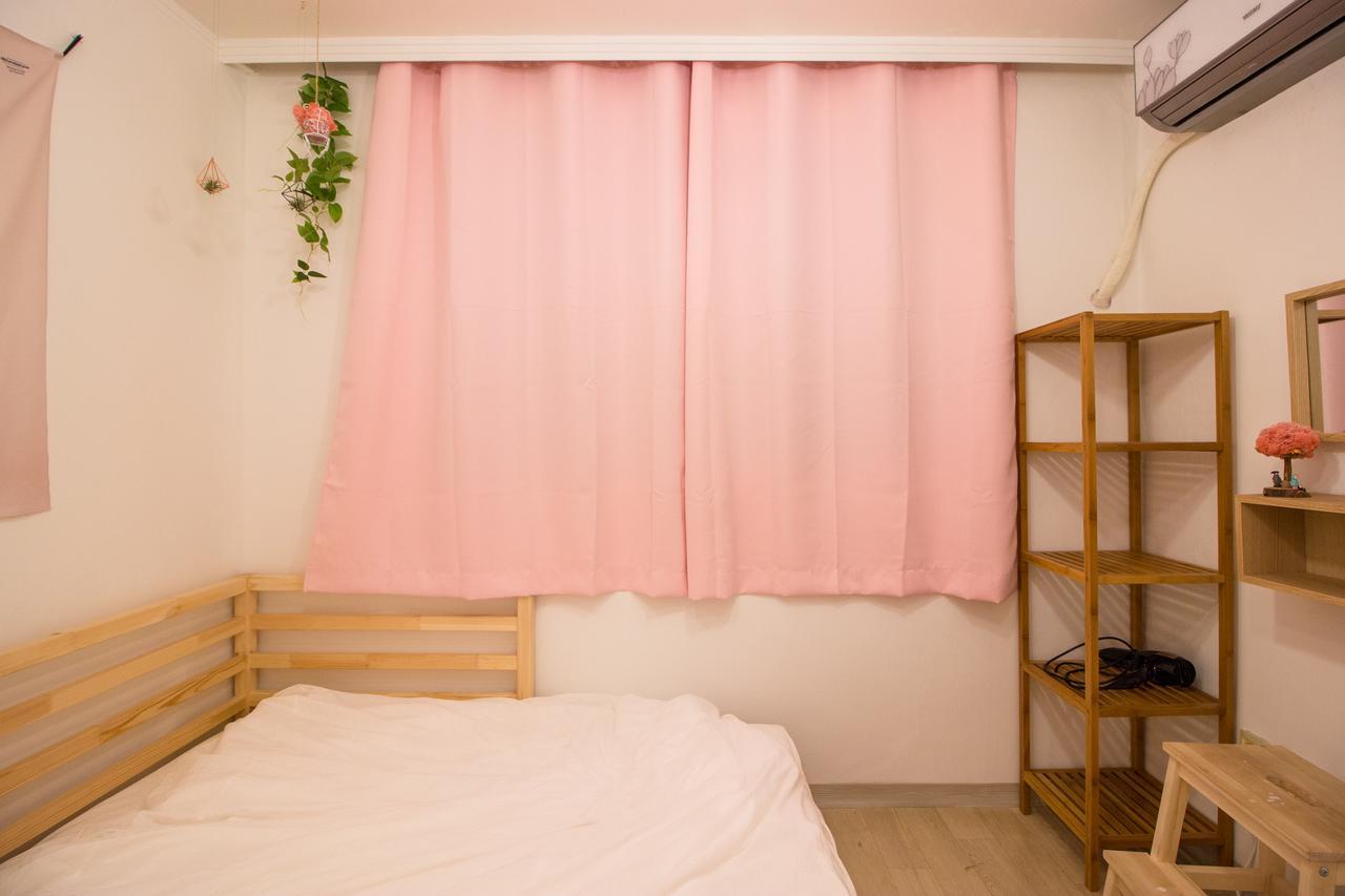 Guest house Isaac House *
